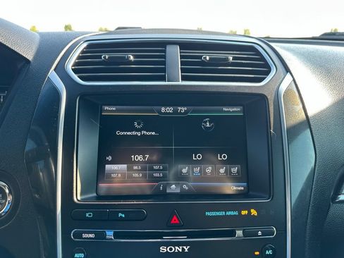 Used 2016 Ford Explorer Sport w/ Equipment Group 401A AWD/4WD image 3