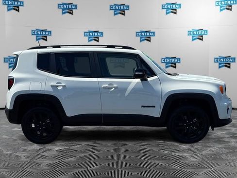 Certified 2023 Jeep Renegade Altitude w/ Sun/Sound Group AWD/4WD image 7