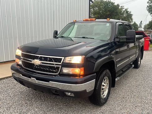 Used 2006 Chevrolet Silverado 1500 LT AWD/4WD image 13