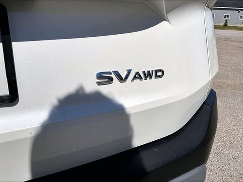 Used 2023 Nissan Rogue SV AWD/4WD image 24