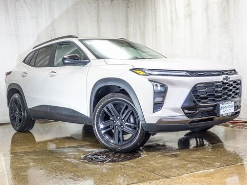 New 2026 Chevrolet Trax ACTIV w/ Driver Confidence Package image 2