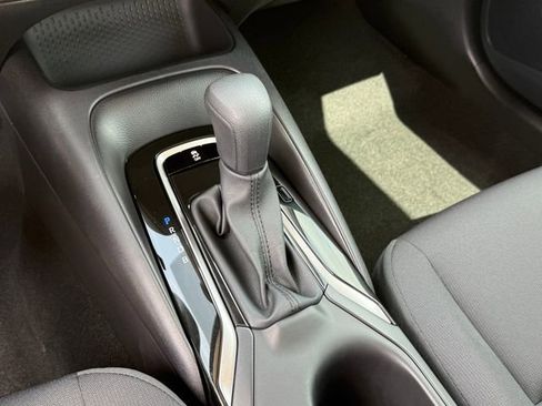 Used 2026 Toyota Corolla LE image 19