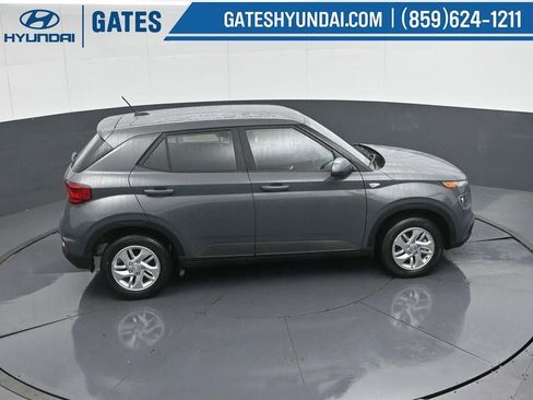 New 2026 Hyundai Venue SE image 48