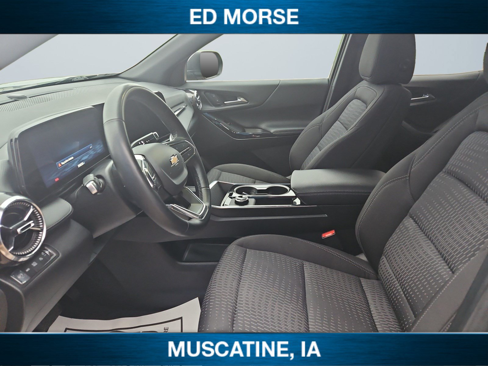 Used 2026 Chevrolet Equinox LT AWD/4WD image 13