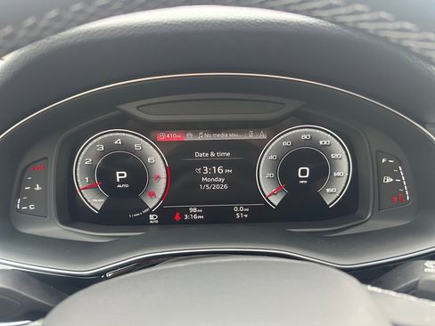 New 2026 Audi Q8 Premium Plus image 11