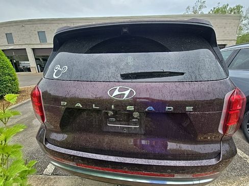 Used 2024 Hyundai Palisade Calligraphy image 7