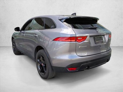 Used 2020 Jaguar F-PACE Premium image 7