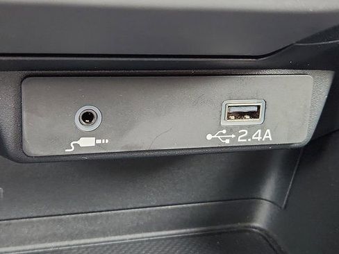 Used 2025 Subaru Crosstrek 2.0i image 20