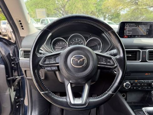 Used 2017 MAZDA CX-5 Touring image 8