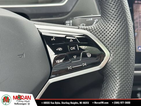 Certified 2024 Volkswagen Tiguan SEL R-Line AWD/4WD image 26