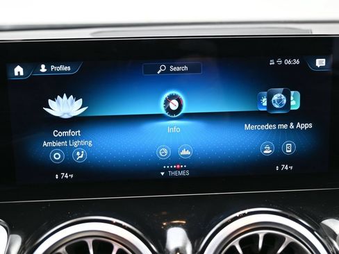 Used 2022 Mercedes-Benz GLB 250 w/ Premium Package Lite image 29