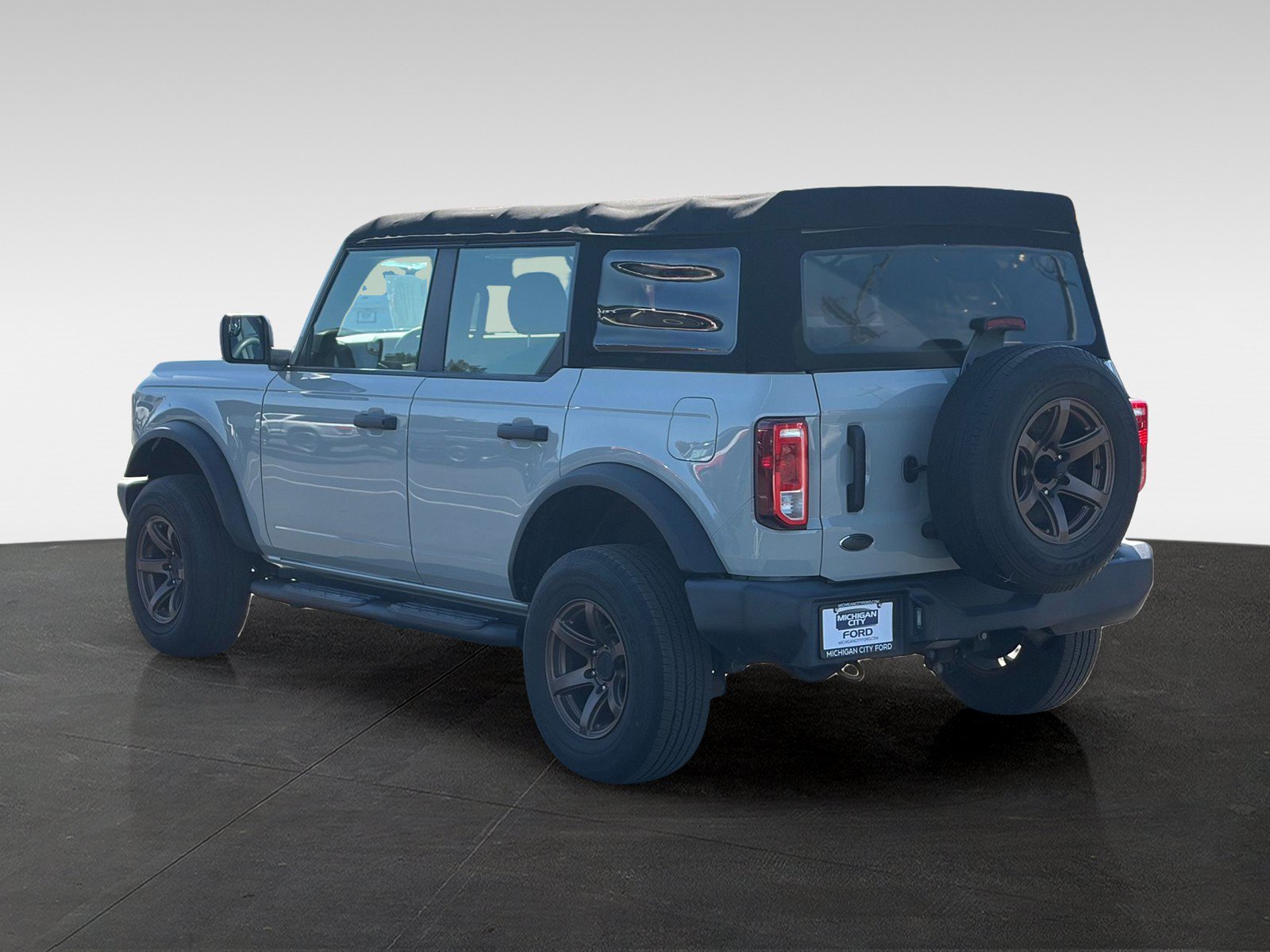 Used 2022 Ford Bronco 4-Door AWD/4WD image 7