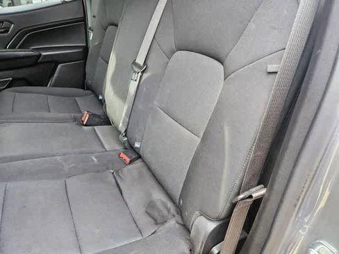 Used 2023 Chevrolet Colorado W/T image 18