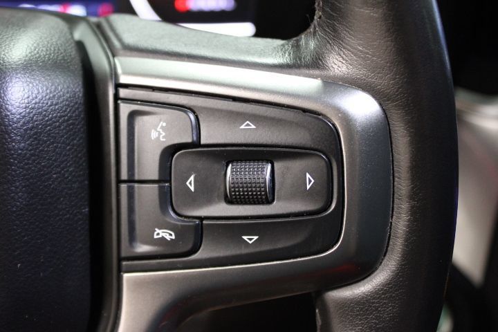 Used 2021 Chevrolet Silverado 1500 LTZ AWD/4WD image 38