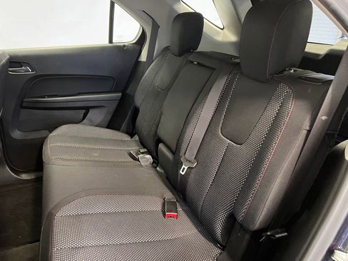 Used 2017 Chevrolet Equinox LS image 34