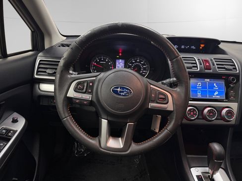 Used 2016 Subaru Crosstrek 2.0i Premium w/ Moonroof Package AWD/4WD image 12