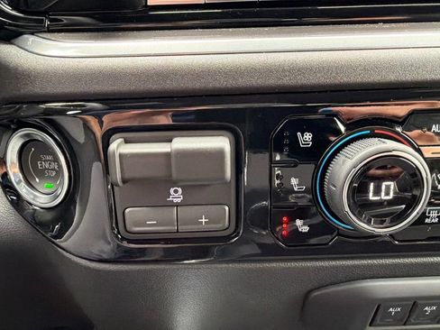 New 2026 Chevrolet Silverado 2500 High Country w/ Midnight Edition AWD/4WD image 24