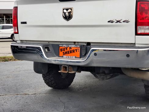 Used 2018 RAM 2500 SLT image 6