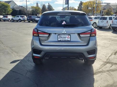 Used 2024 Mitsubishi Outlander Sport ES image 5