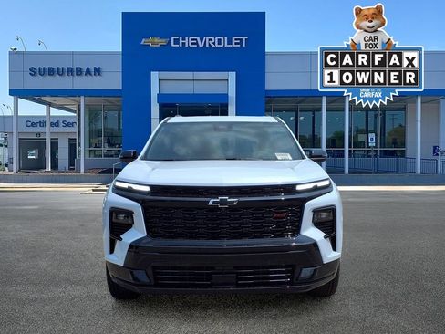 Used 2026 Chevrolet Traverse RS w/ LPO, Floor Liner Package AWD/4WD image 2