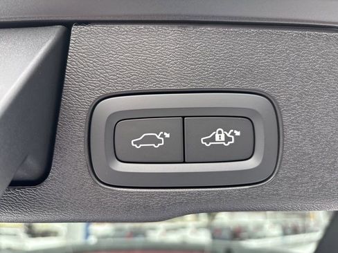 New 2026 Volvo XC60 T8 Plus w/ Protection Package Premier AWD/4WD image 46