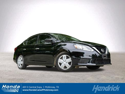 Used 2017 Nissan Sentra SV FWD image 1