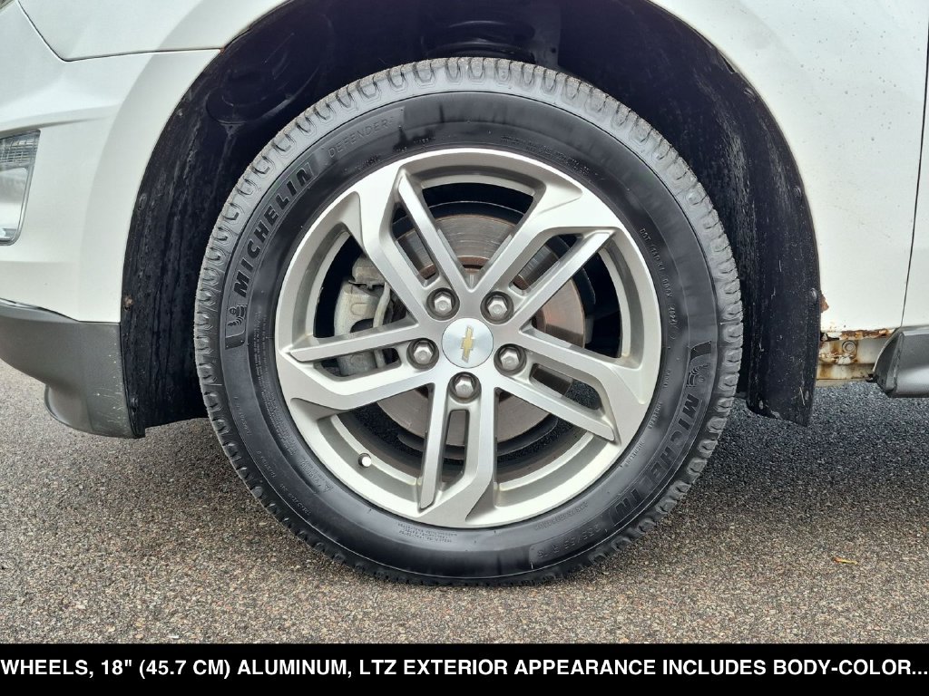 Used 2016 Chevrolet Equinox LTZ w/ Enhanced Convenience Package AWD/4WD image 17