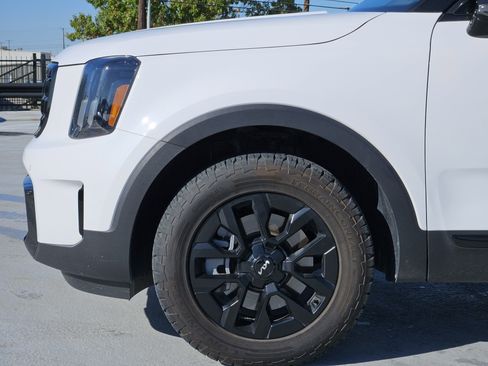 Used 2024 Kia Telluride SX X-Pro image 12