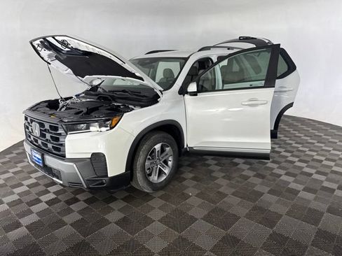 Used 2026 Honda Pilot EX-L image 12