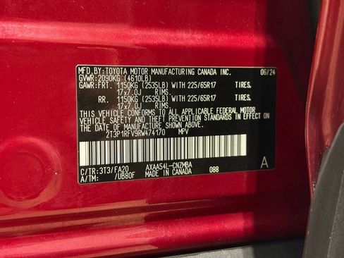 Certified 2024 Toyota RAV4 XLE w/ Convenience Package AWD/4WD image 32