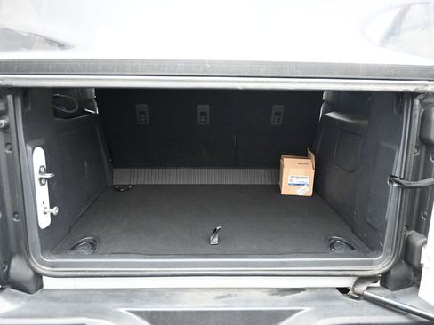 Used 2024 Ford Bronco Outer Banks w/ Sasquatch Package AWD/4WD image 17