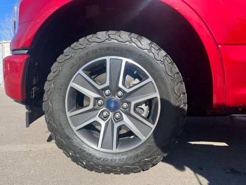 Used 2017 Ford F150 XLT w/ Equipment Group 302A Luxury image 11