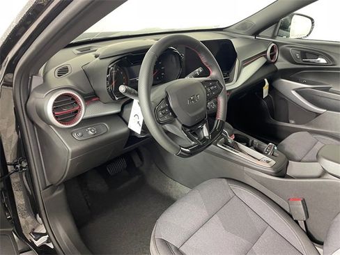 New 2026 Chevrolet Trax RS w/ Sunroof Package image 3