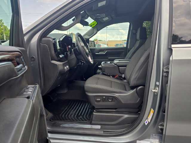 Used 2024 GMC Sierra 1500 SLE w/ Preferred Package AWD/4WD image 18