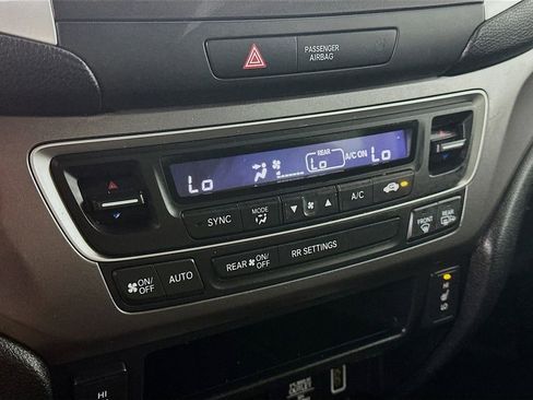 Used 2019 Honda Ridgeline RTL image 18