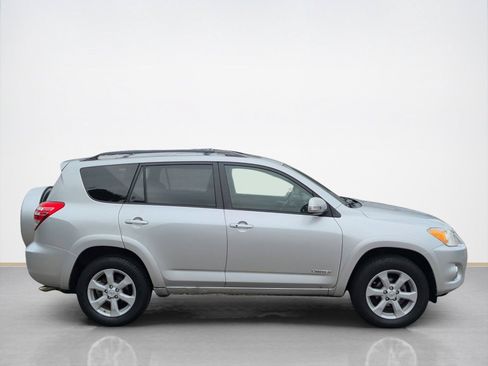 Used 2011 Toyota RAV4 Limited w/ Limited Extra Value Pkg FWD image 2