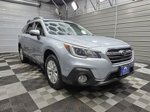 Used 2019 Subaru Outback 2.5i Premium AWD/4WD image 5