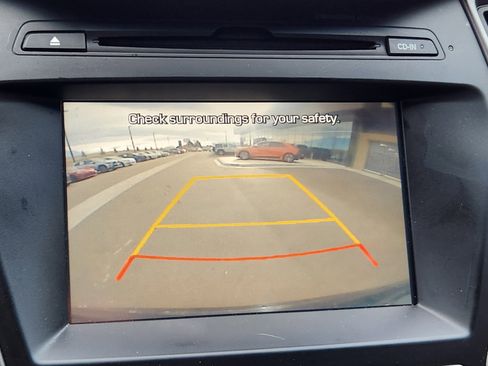 Used 2017 Hyundai Santa Fe Sport image 30