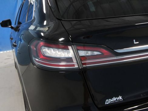 Used 2022 Lincoln Nautilus Reserve w/ Equipment Group 201A AWD/4WD image 42