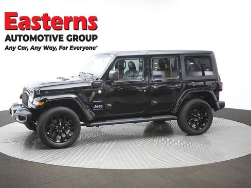Used 2023 Jeep Wrangler Unlimited Sahara image 57