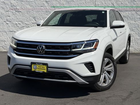 Used 2020 Volkswagen Atlas Cross Sport SEL AWD/4WD image 3