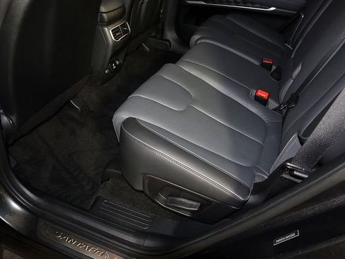 Used 2021 Hyundai Santa Fe Limited AWD/4WD image 28