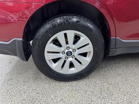 Used 2017 Subaru Outback 2.5i Premium image 35