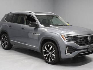 Used 2024 Volkswagen Atlas SEL Premium R-Line AWD/4WD video 1