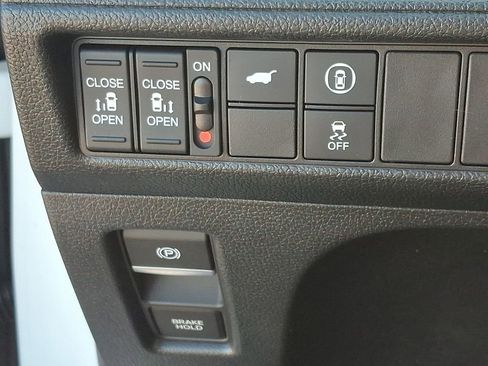 Used 2023 Honda Odyssey EX-L image 26