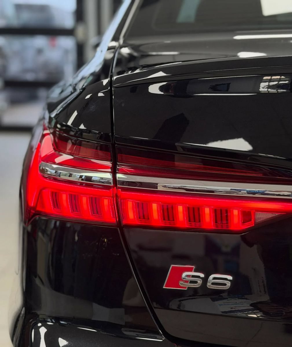 Used 2020 Audi S6 Prestige w/ Prestige Package AWD/4WD image 11