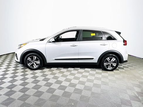 Used 2020 Kia Niro LXS image 4