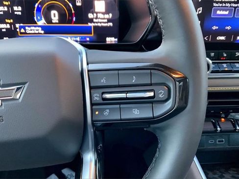 Used 2023 Chevrolet Colorado ZR2 w/ ZR2 Convenience Package III image 15