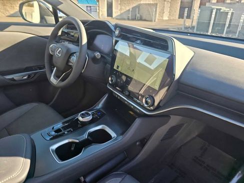 Used 2023 Lexus RZ 450e Premium w/ Technology Package image 12