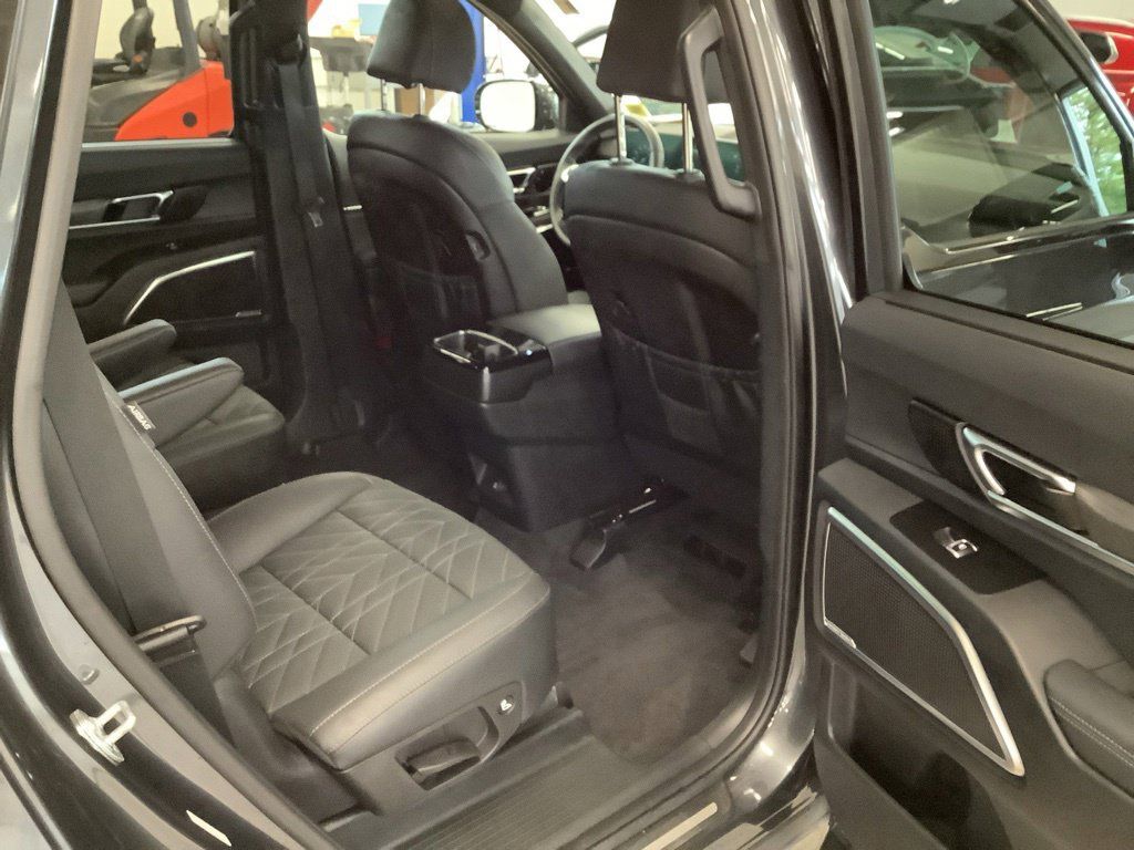 Certified 2024 Kia Telluride SX X-Line AWD/4WD image 21